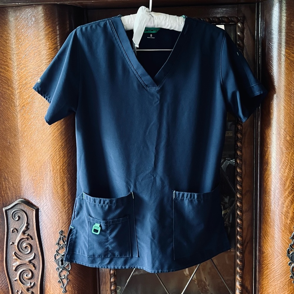 Navy Carhartt scrub top